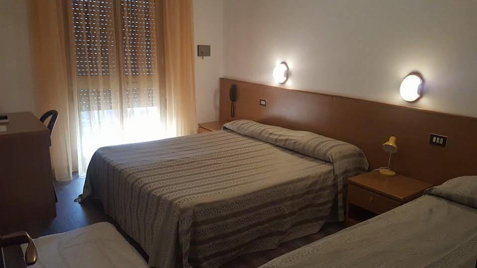 Hotel Sole Eraclea Mare Exteriér fotografie
